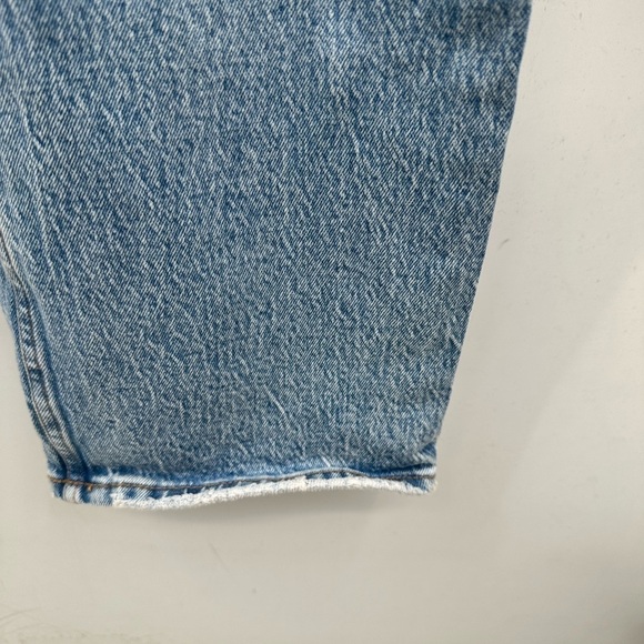 ABERCROMBIE & FITCH The 90's high rise straight plus size medium wash jean 16L - Picture 5 of 15
